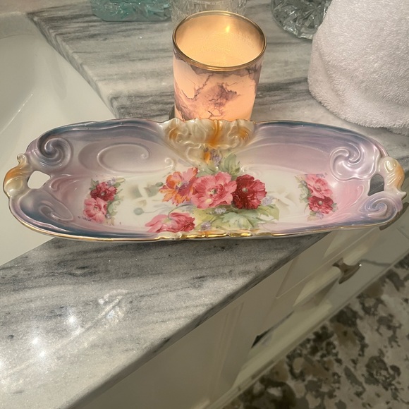 Vintage beautiful 1940s dish 12 long by five wide - Picture 3 of 13